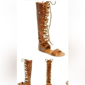 Free people Gladiators sandals size 39

Brown Leather Knee High Gladiator
